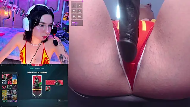 Snapshot of NicoleFerrel chatting on 06/13/26, 02:26 NicoleFerrel online show from 06/13/26, 02:26