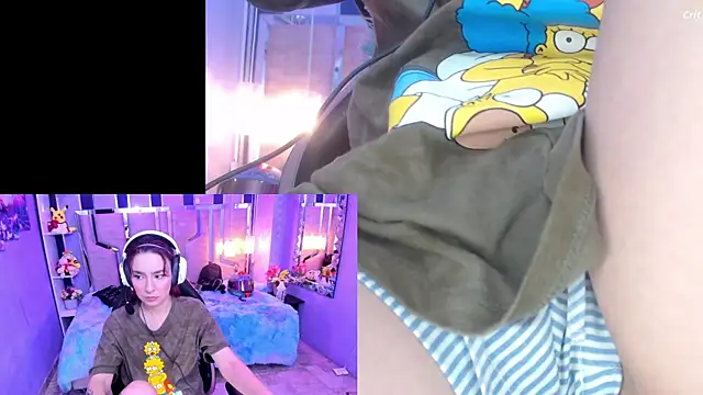 NicoleFerrel online show from 10/14/25, 02:50