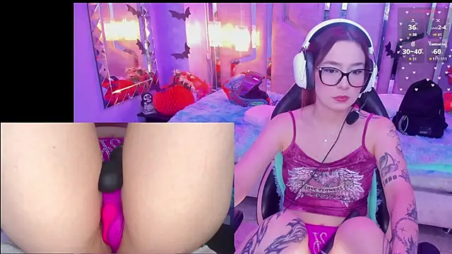 NicoleFerrel online show from 11/03/25, 02:31