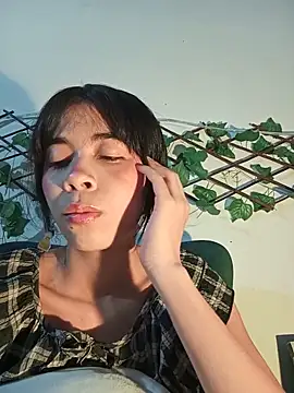 dolliette24 online show from 06/13/26, 04:43