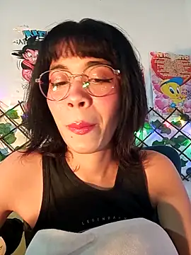 Snapshot of dolliette24 chatting on 04/26/26, 03:48 dolliette24 online show from 04/26/26, 03:48