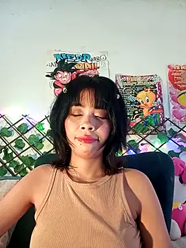 Snapshot of dolliette24 chatting on 05/06/26, 02:26 dolliette24 online show from 05/06/26, 02:26