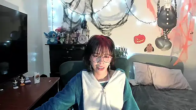 dolliette24 online show from 10/26/25, 03:51