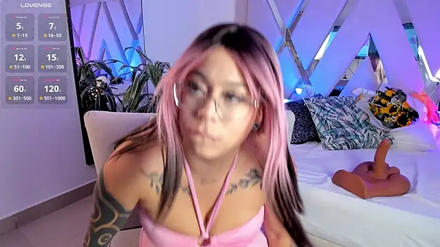 mendez michelle online show from 06/30/26, 09:15