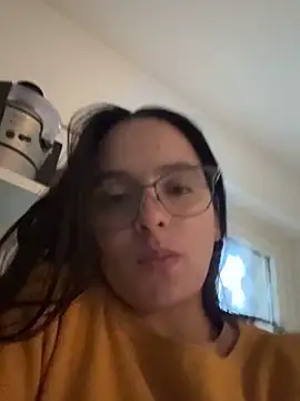 Maia Park online show from 03/28/26, 05:03