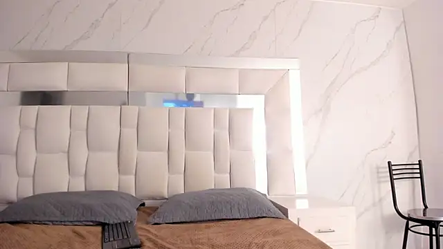 Maia Park online show from 01/12/26, 01:51