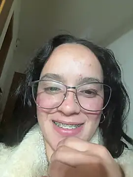 Maia Park online show from 03/18/26, 07:26