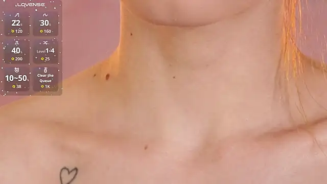 Snapshot of ChannelAngeless chatting on 10/10/25, 07:09 ChannelAngeless online show from 10/10/25, 07:09