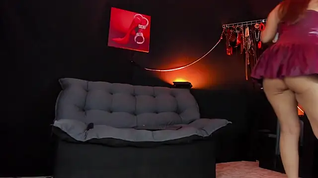 isabellestone online show from 07/11/26, 07:58