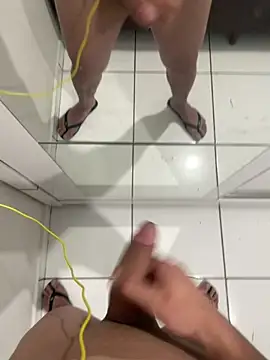 Snapshot of certezaspedro chatting on 10/16/25, 09:34 certezaspedro online show from 10/16/25, 09:34