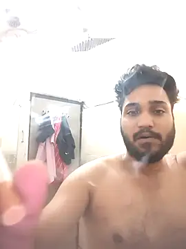 Snapshot of Himanshu111007 chatting on 09/25/25, 05:13 Himanshu111007 online show from 09/25/25, 05:13