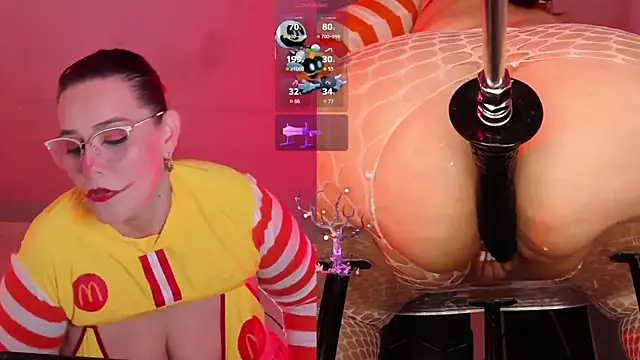 ErikaMontiel   online show from 10/24/25, 09:14