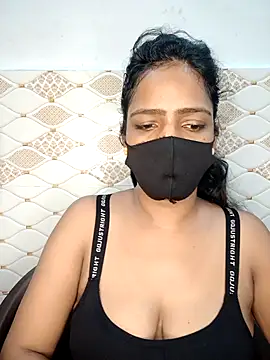 Snapshot of SonY-CaM2 chatting on 05/08/26, 05:17 SonY-CaM2 online show from 05/08/26, 05:17