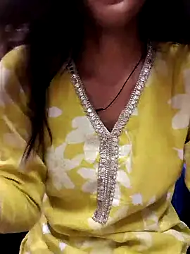 Snapshot of Raj-kumari chatting on 09/22/25, 05:08 Raj-kumari online show from 09/22/25, 05:08