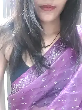 Snapshot of Raj-kumari chatting on 09/26/25, 04:14 Raj-kumari online show from 09/26/25, 04:14