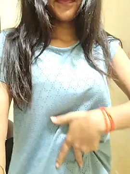 Snapshot of Raj-kumari chatting on 05/01/26, 04:34 Raj-kumari online show from 05/01/26, 04:34