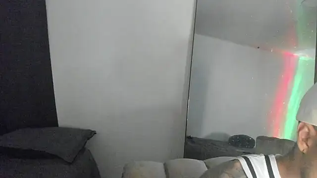 ThiagoLugo online show from 03/23/26, 01:39