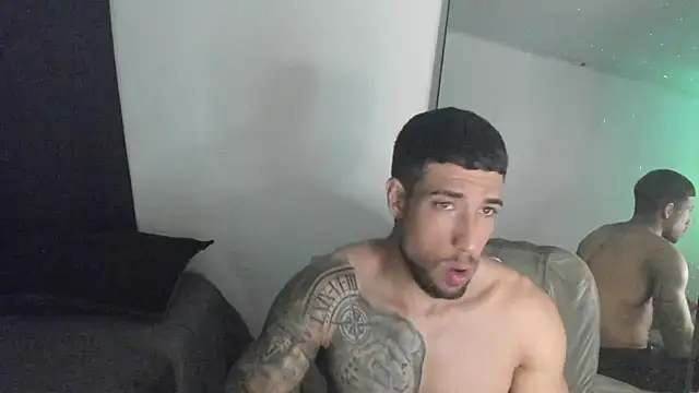 ThiagoLugo online show from 03/24/26, 03:06