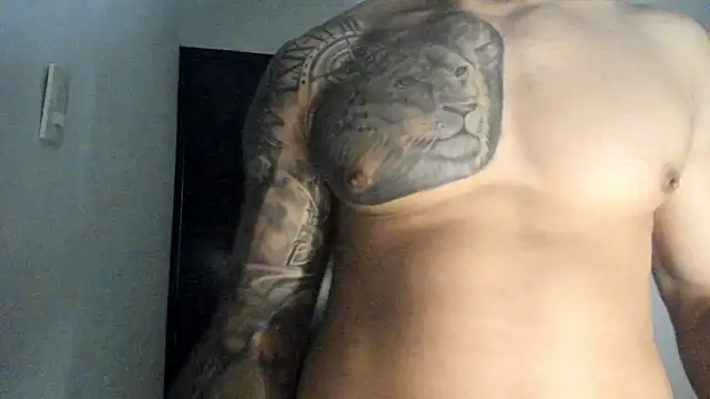 Snapshot of ThiagoLugo chatting on 06/09/26, 05:47 ThiagoLugo online show from 06/09/26, 05:47