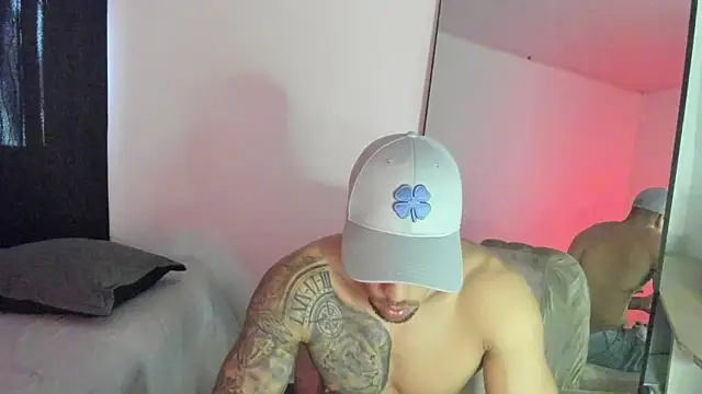 ThiagoLugo online show from 10/20/25, 04:29