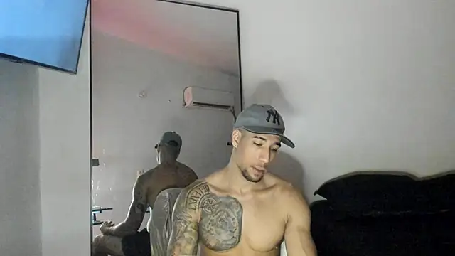 ThiagoLugo online show from 09/21/25, 03:33