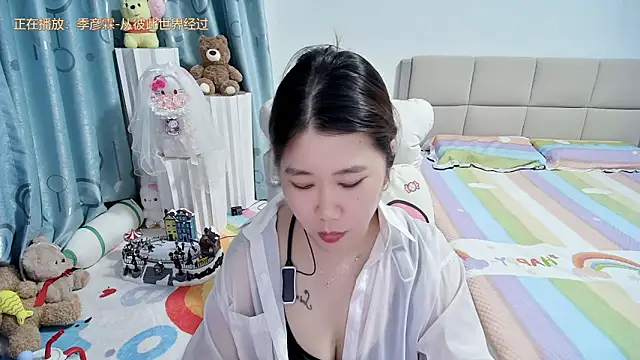 Onlyxixi online show from 05/04/26, 01:03