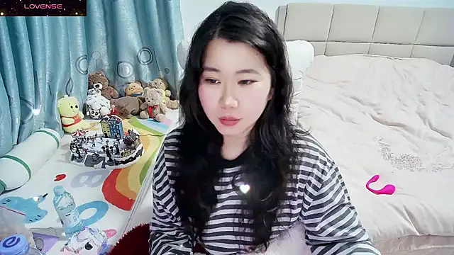 Onlyxixi online show from 11/28/25, 01:22