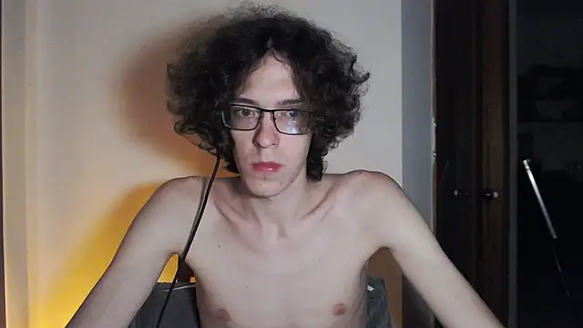 LovesomeCookie online show from 04/30/26, 05:53