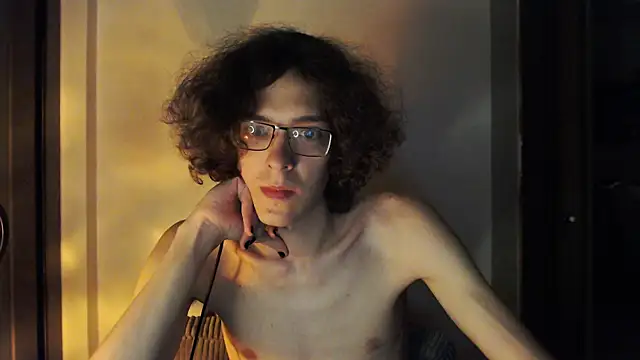 LovesomeCookie online show from 05/20/26, 06:49