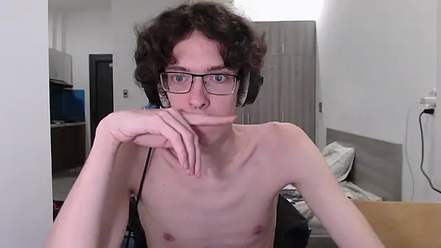 LovesomeCookie online show from 11/06/25, 07:40