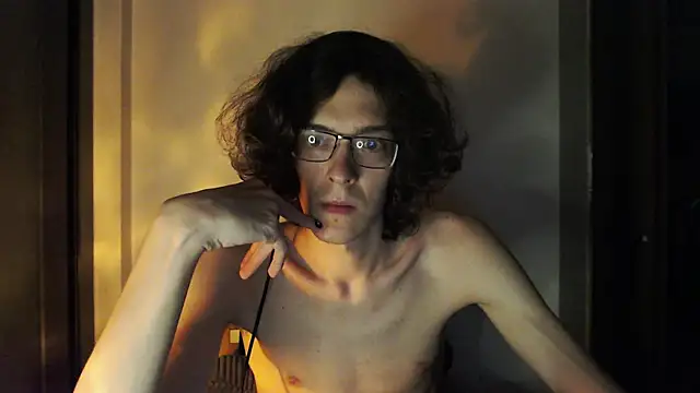 LovesomeCookie online show from 05/27/26, 04:14
