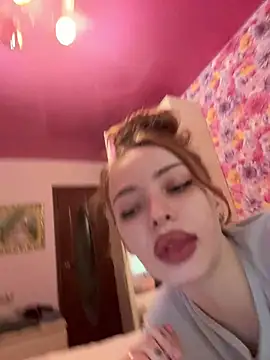 Hannah xBaby online show from 05/03/26, 09:36