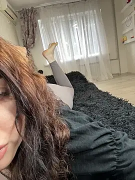 Snapshot of Hannah_xBaby chatting on 12/17/25, 10:09 Hannah xBaby online show from 12/17/25, 10:09