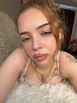 Snapshot of Hannah_xBaby chatting on 06/30/26, 11:43 Hannah xBaby online show from 06/30/26, 11:43