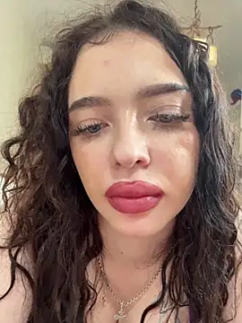 Snapshot of Hannah_xBaby chatting on 12/04/25, 05:12 Hannah xBaby online show from 12/04/25, 05:12