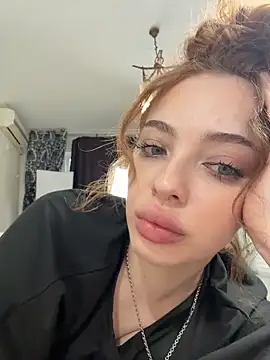 Hannah xBaby online show from 03/24/26, 01:00