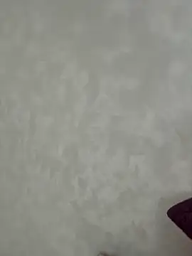 Hannah xBaby online show from 10/01/25, 11:03