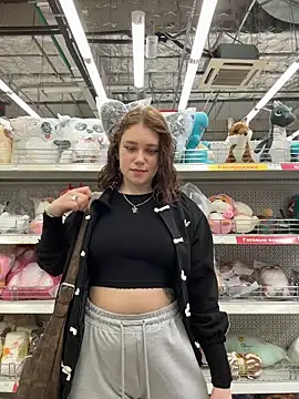 lucy-joy online show from 03/24/26, 09:20