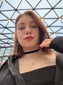 lucy-joy online show from 11/22/25, 10:25