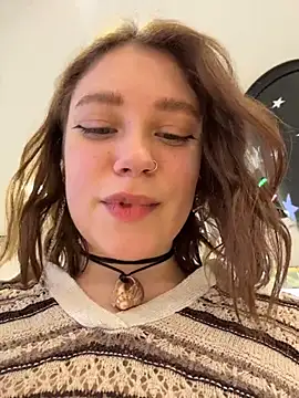 lucy-joy online show from 11/16/25, 08:19