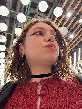 lucy-joy online show from 11/28/25, 09:20