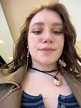 lucy-joy online show from 03/19/26, 09:20