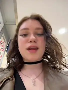 lucy-joy online show from 03/27/26, 09:21