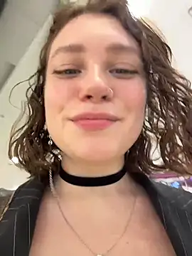 lucy-joy online show from 10/26/25, 12:16