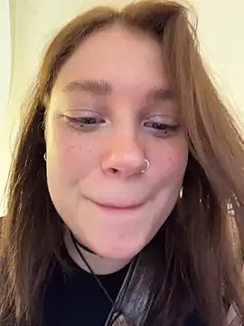 lucy-joy online show from 05/22/26, 10:35