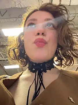 lucy-joy online show from 10/31/25, 11:40