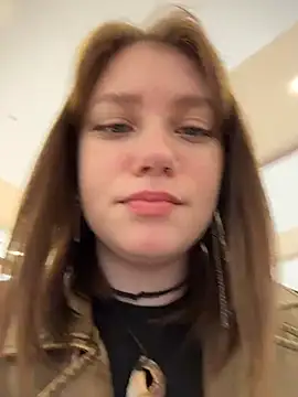 lucy-joy online show from 04/30/26, 08:32