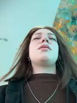 Snapshot of lucy-joy chatting on 02/08/26, 09:29 lucy-joy online show from 02/08/26, 09:29