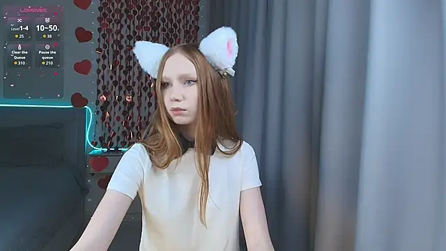 FoxyMira online show from 02/09/26, 03:21