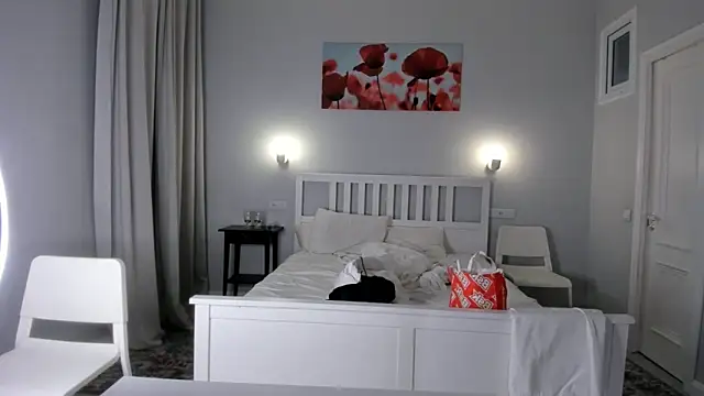 xxxenony    online show from 10/13/25, 12:56